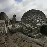 Skellig Bay Vila *