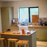 Skellig Bay Vila *