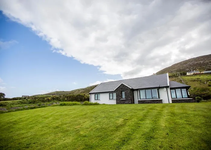 Skellig Bay Villa