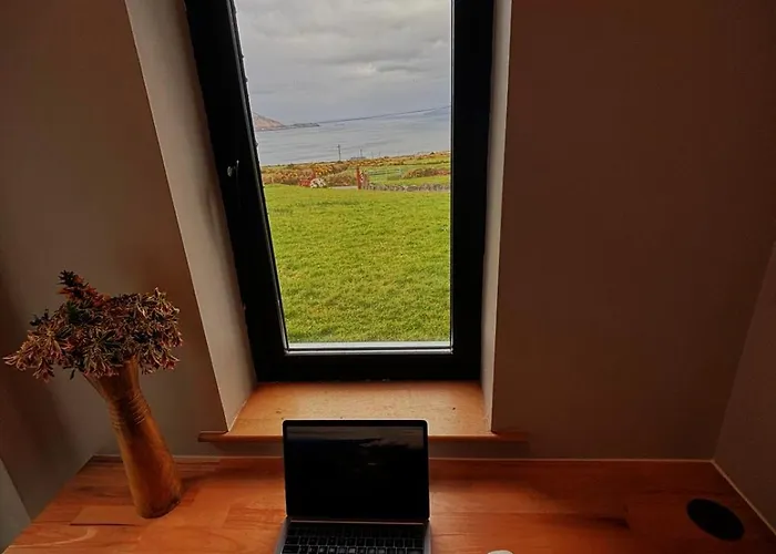 Skellig Bay Villa